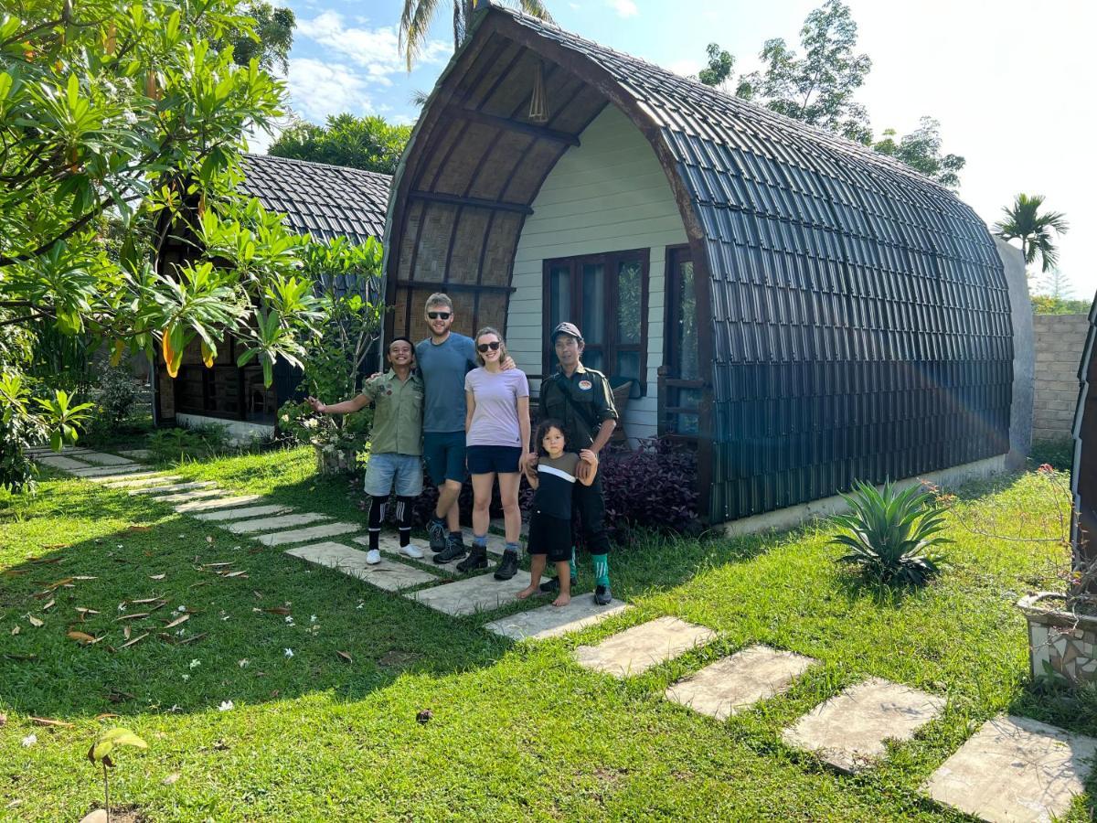 Gino's Place - Bungalows&Restaurant Bukit Lawang Exterior foto