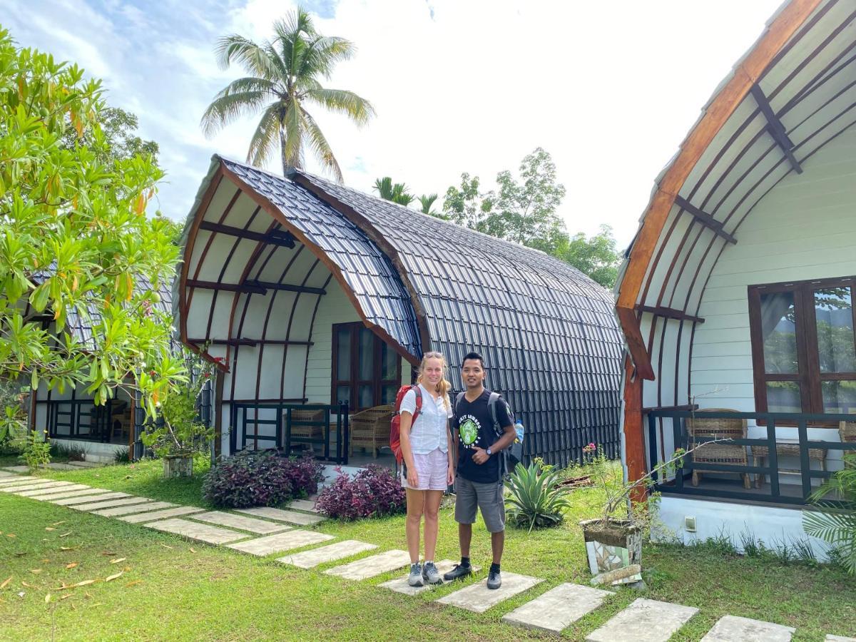 Gino's Place - Bungalows&Restaurant Bukit Lawang Exterior foto